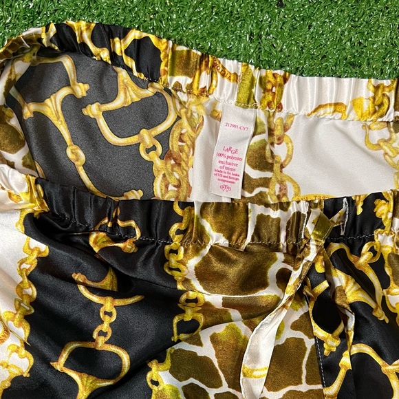 Victoria’s Secret Chain Link Satin Pj Set - Picture 16 of 16